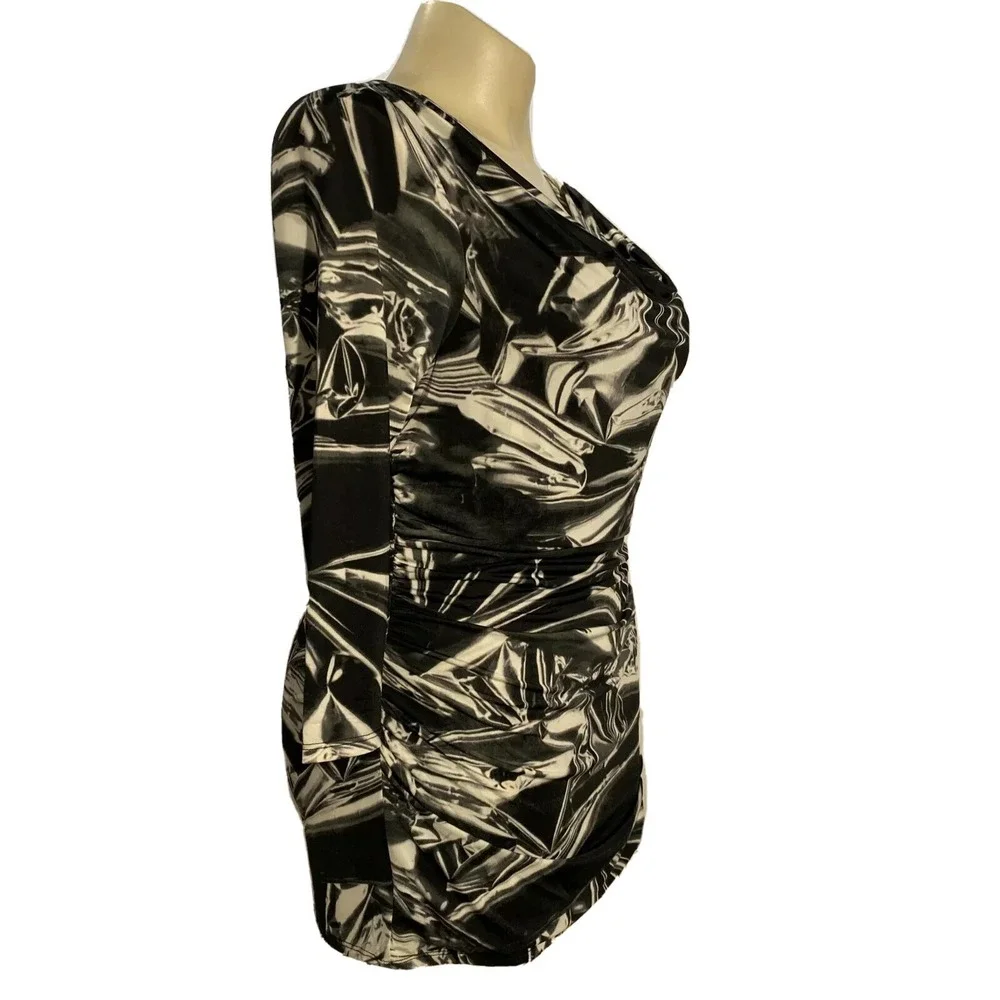 Carmen Marc Valvo Top XL Black Gray Off White Abstract Drape Jersey Blouse NICE - Picture 3 of 6